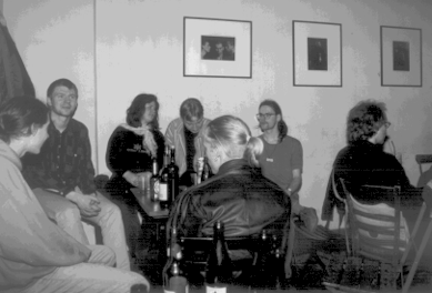 1996_03_09_040.gif